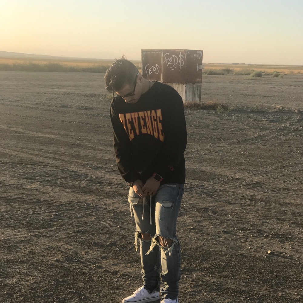 Meet your Posher, Diego